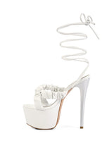 Load image into Gallery viewer, POP ERA RUCHED STRAPS TIE UP SANDALS