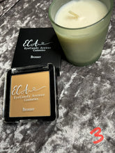 Load image into Gallery viewer, Bronzer/ Pressed Powder Foundation