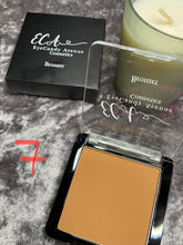Load image into Gallery viewer, Bronzer/ Pressed Powder Foundation