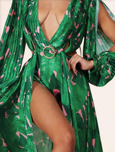 Load image into Gallery viewer, Secret Getaway