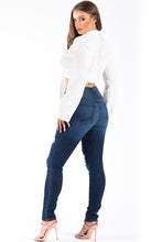 Load image into Gallery viewer, KYLIE SKINNY JEAN IN DARK WASH
