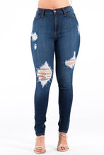 Load image into Gallery viewer, KYLIE SKINNY JEAN IN DARK WASH
